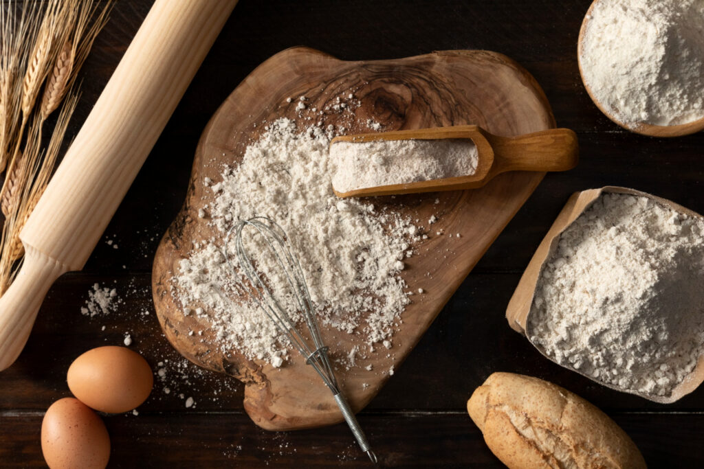 spoon ingredients full flour