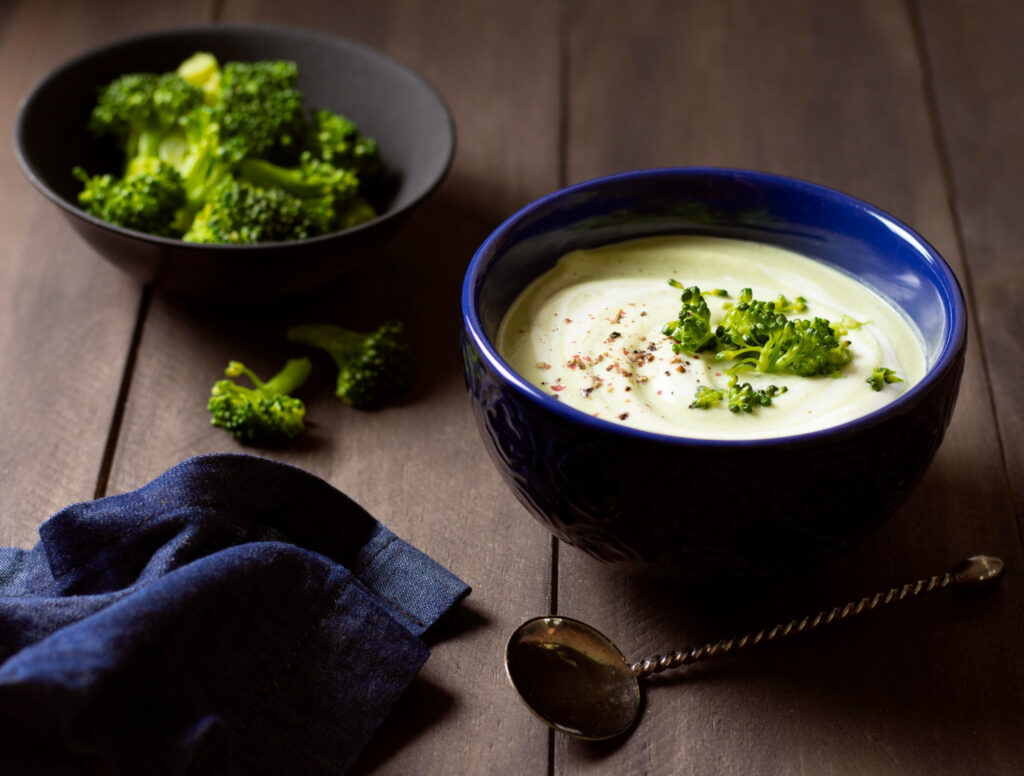 broccoli soup winter food elegant blue cloth