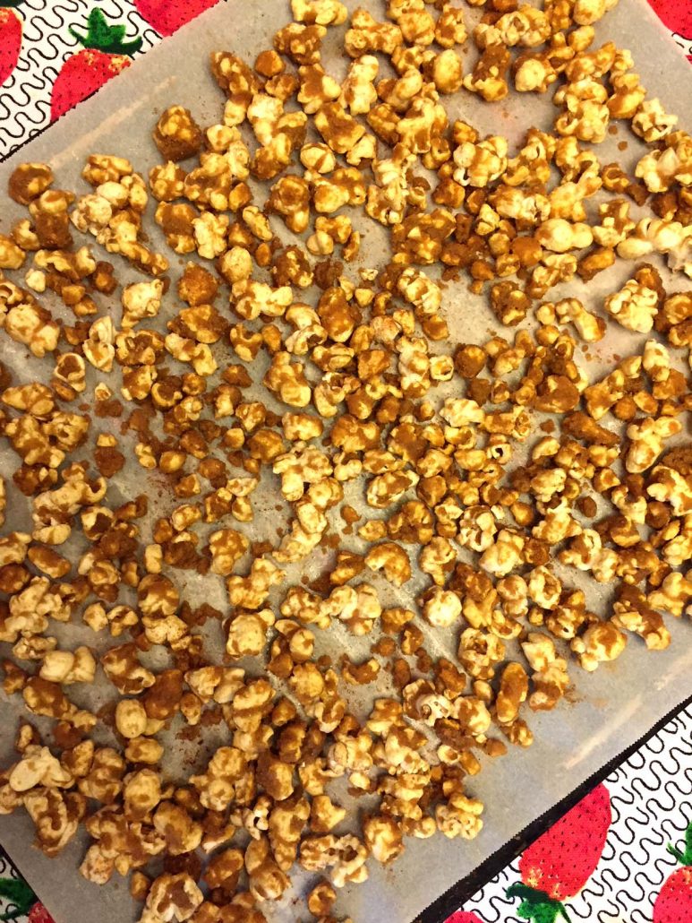 cinnamon brown sugar popcorn 773x1030 1