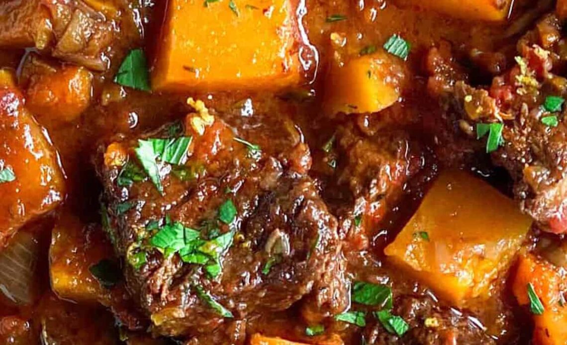 Beef stew with short ribs
