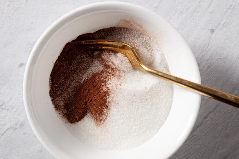 cinnamon sugar mixture 780x520 1