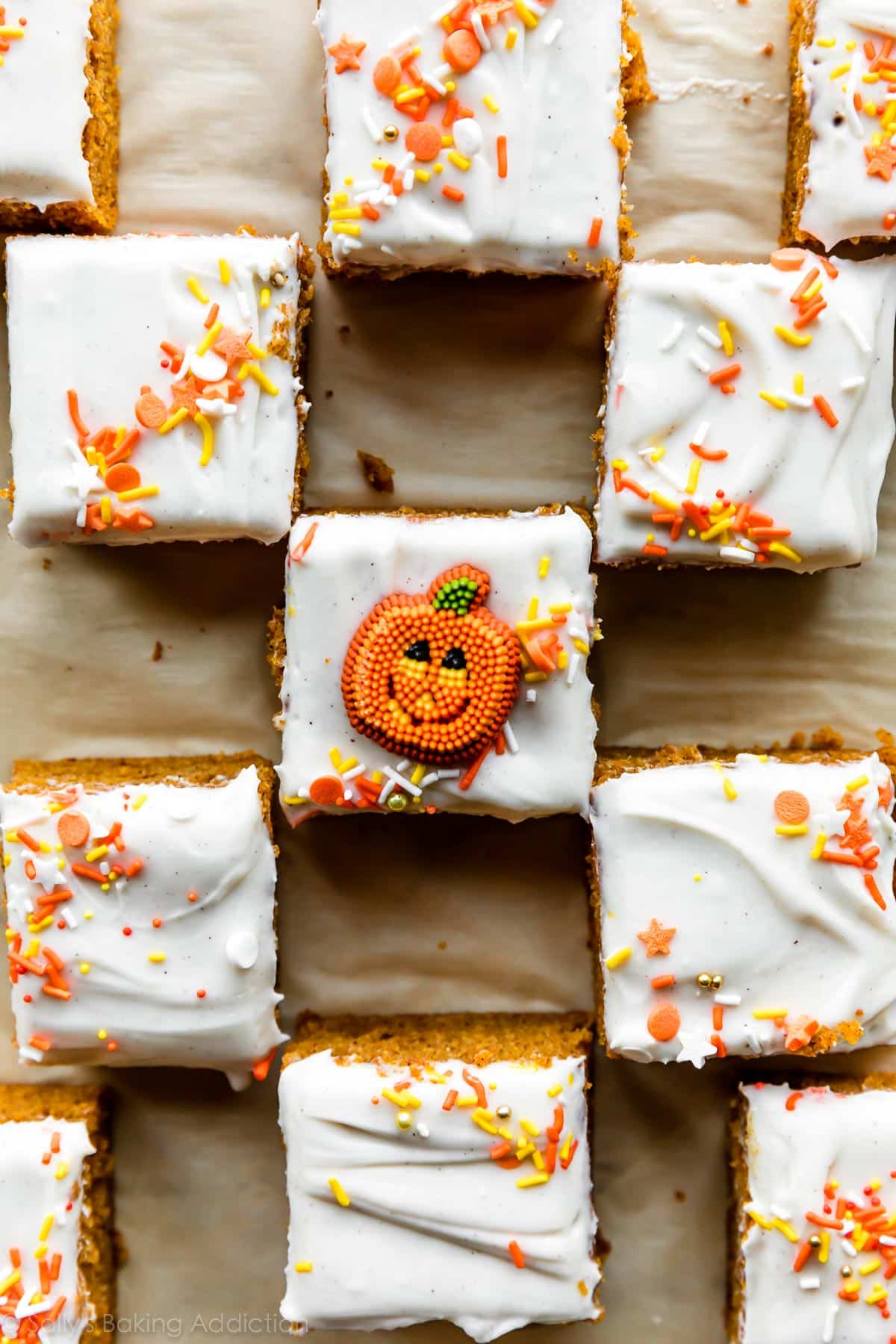 pumpkin bars and cream cheese frosting